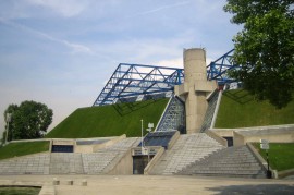 Palais Omnisports de Bercy.jpg